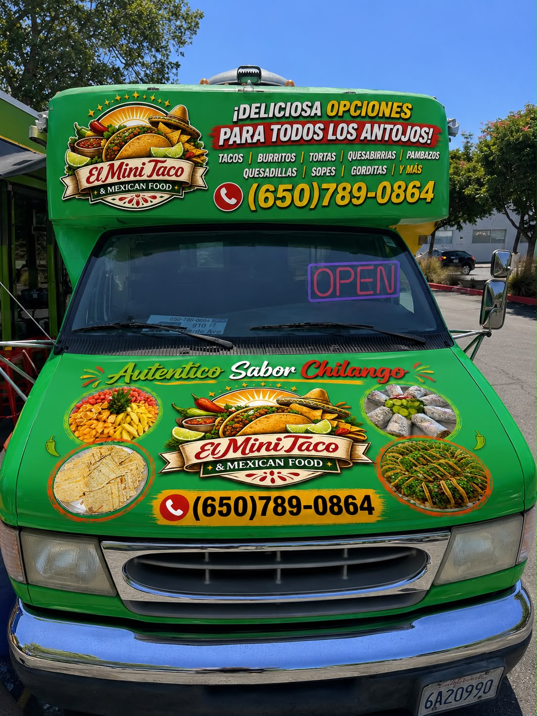 The El Mini Taco food truck parked and open in Mountain View, CA